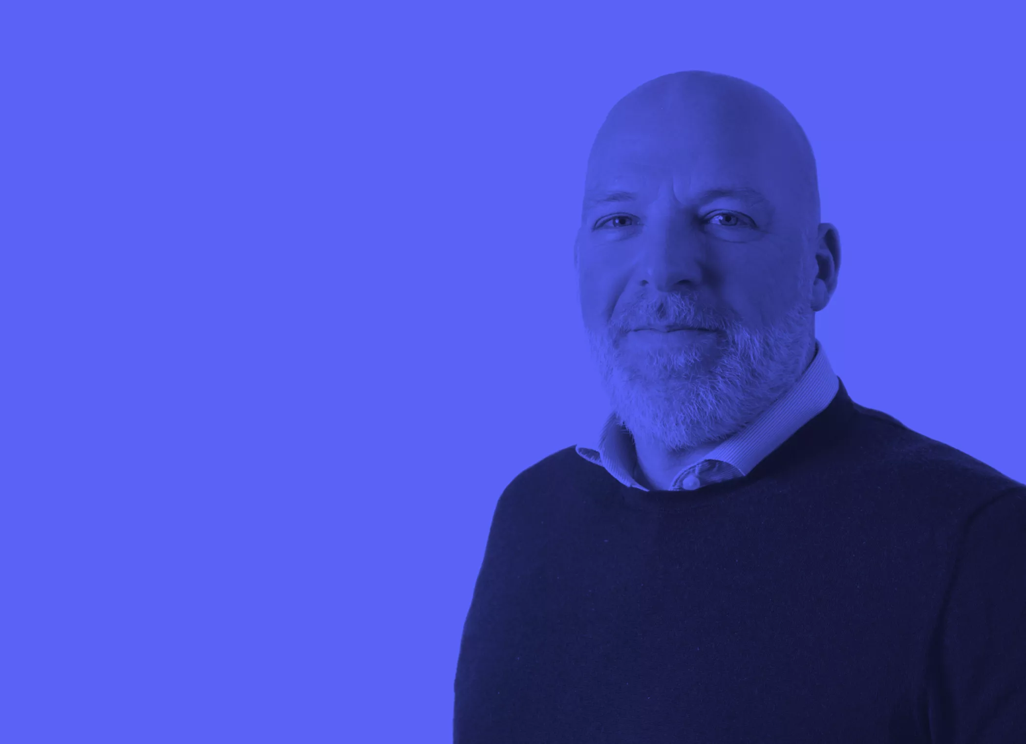 Stuart Coe with a blue filter